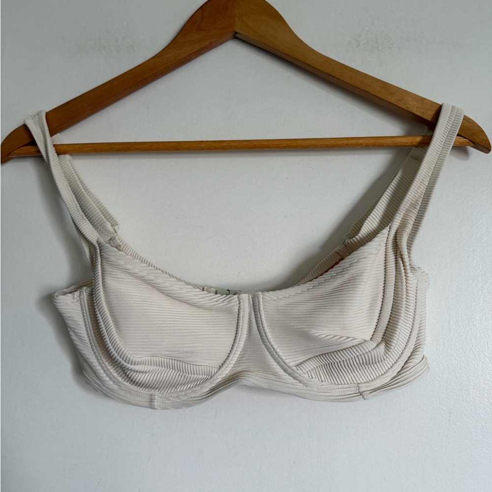 Zulu & Zephyr Coconut Off White Bra Cup Underwire Bikini Top size 6
